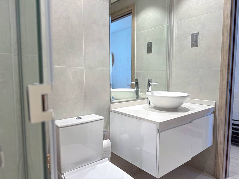 31 Studio One 1402-23. jpg