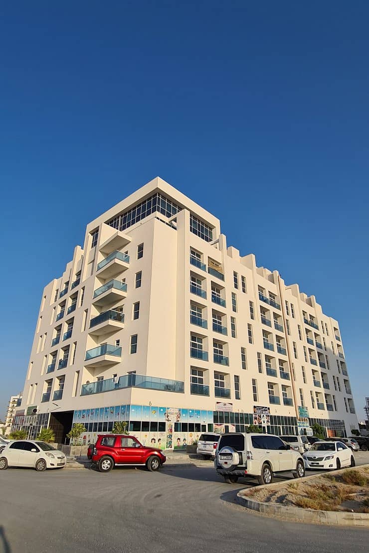 4 al-huson-building-414-23953_xl. jpg