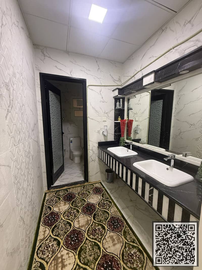 11 51bc670c-d3ef-454c-a1b7-df4d8e196b19. jpg