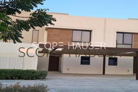 4 Bedroom Townhouse for Sale in Yas Island, Abu Dhabi - Noya 10 (1). jpg