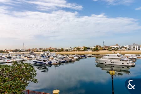 2 Bedroom Apartment for Sale in Palm Jumeirah, Dubai - Sea View | Fully Upgraded | 4,045 sqft