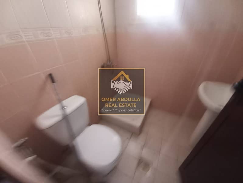 8 1000292229. jpg