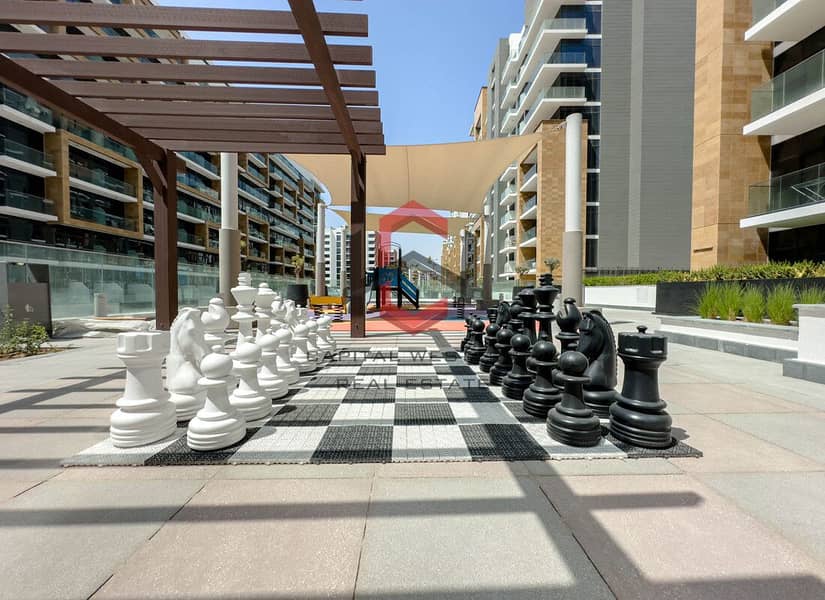 21 Azizi apartment 43. jpg