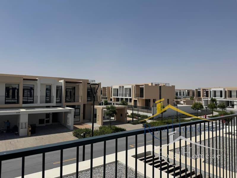 Stunning 3-BedroomVilla in Greenview 3,Dubai South