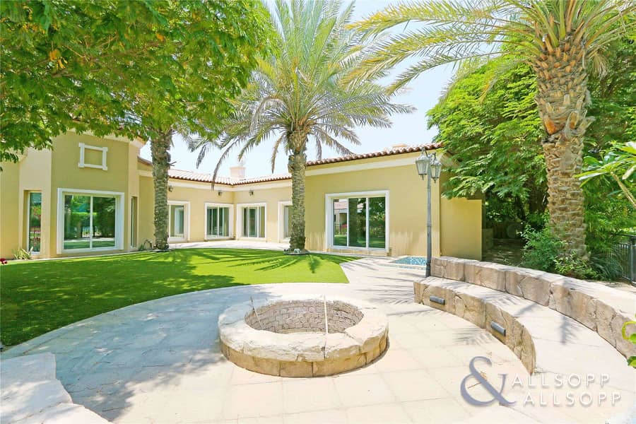 New Listing | The Perfect Location | Huge Plot New Listing | The Perfect Location | Huge Plot