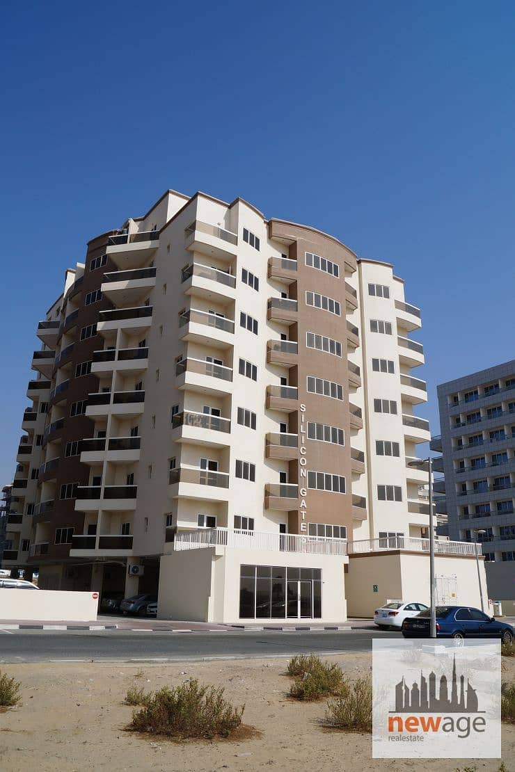 Silicon Gates. 2 (Building) Pic. 01. jpg