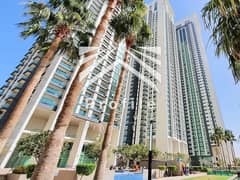 Spacious layout | Vacant | Hot Deal | Unique Unit