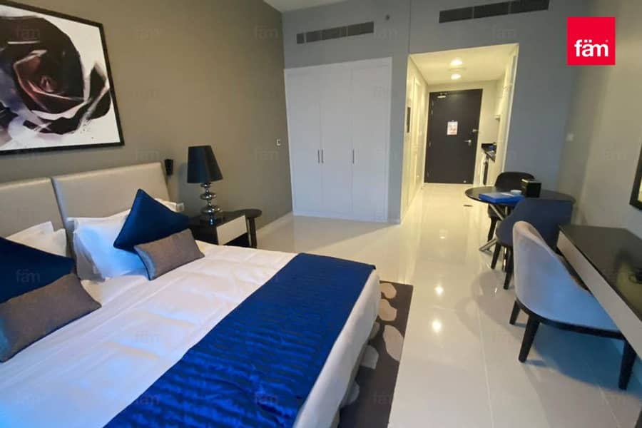 High Floor l 3 to 4 cheques l Well Maintained High Floor l 3 to 4 cheques l Well Maintained
