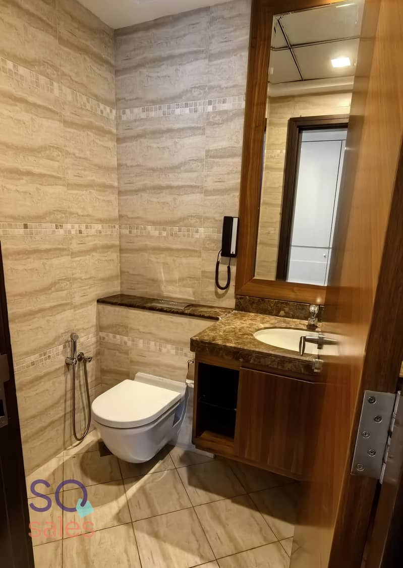 11 Deluxe Two Bedroom  (14). jpg