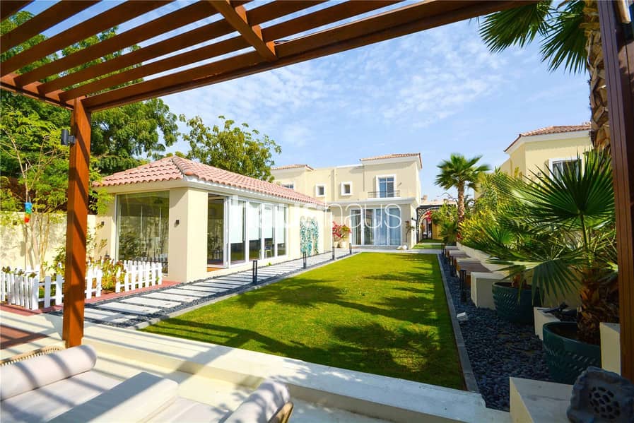 View this weekend! Unique Property | VOT