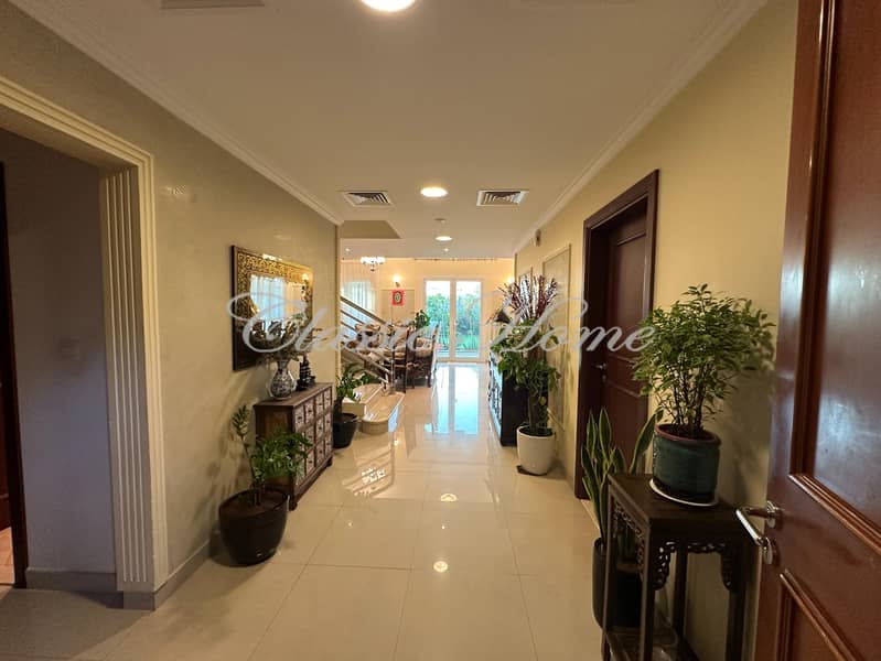 3 entrance 2. jpg
