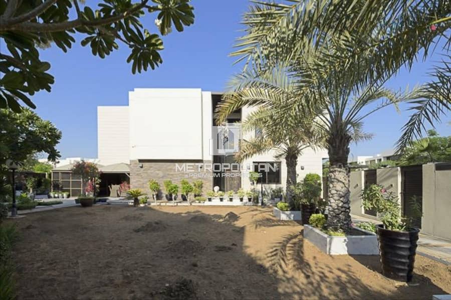 Huge Plot | Close To Pool | VOT | Best Layout