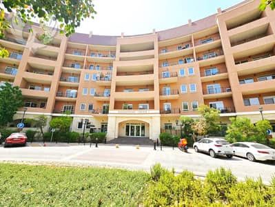 1 Bedroom Flat for Rent in Motor City, Dubai - Vacant 1 Bed | Upgraded bathroom | Pool View