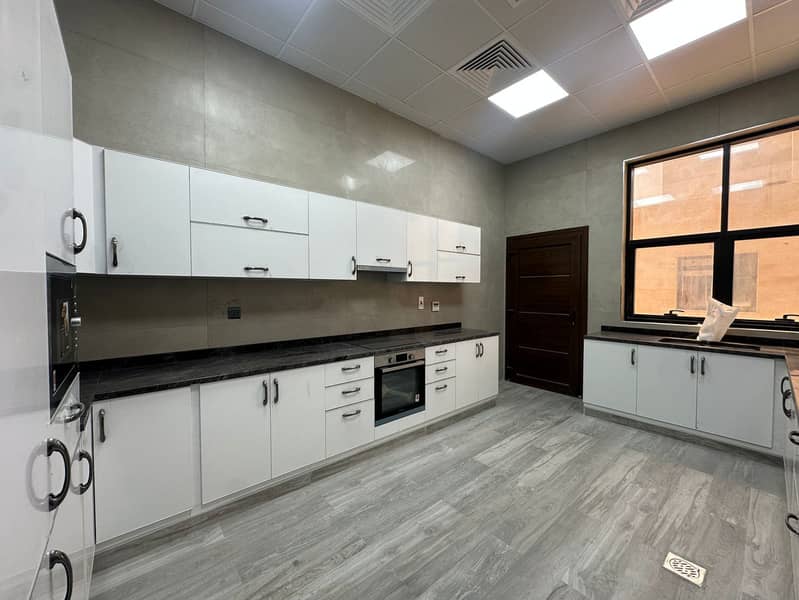 3 Brand_New-Elegant_Villa-Modern_-20. jpg