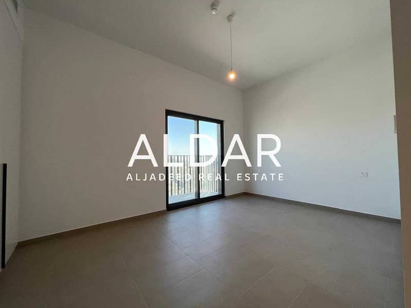 Spacious | Elegance Finishing | Comfortable