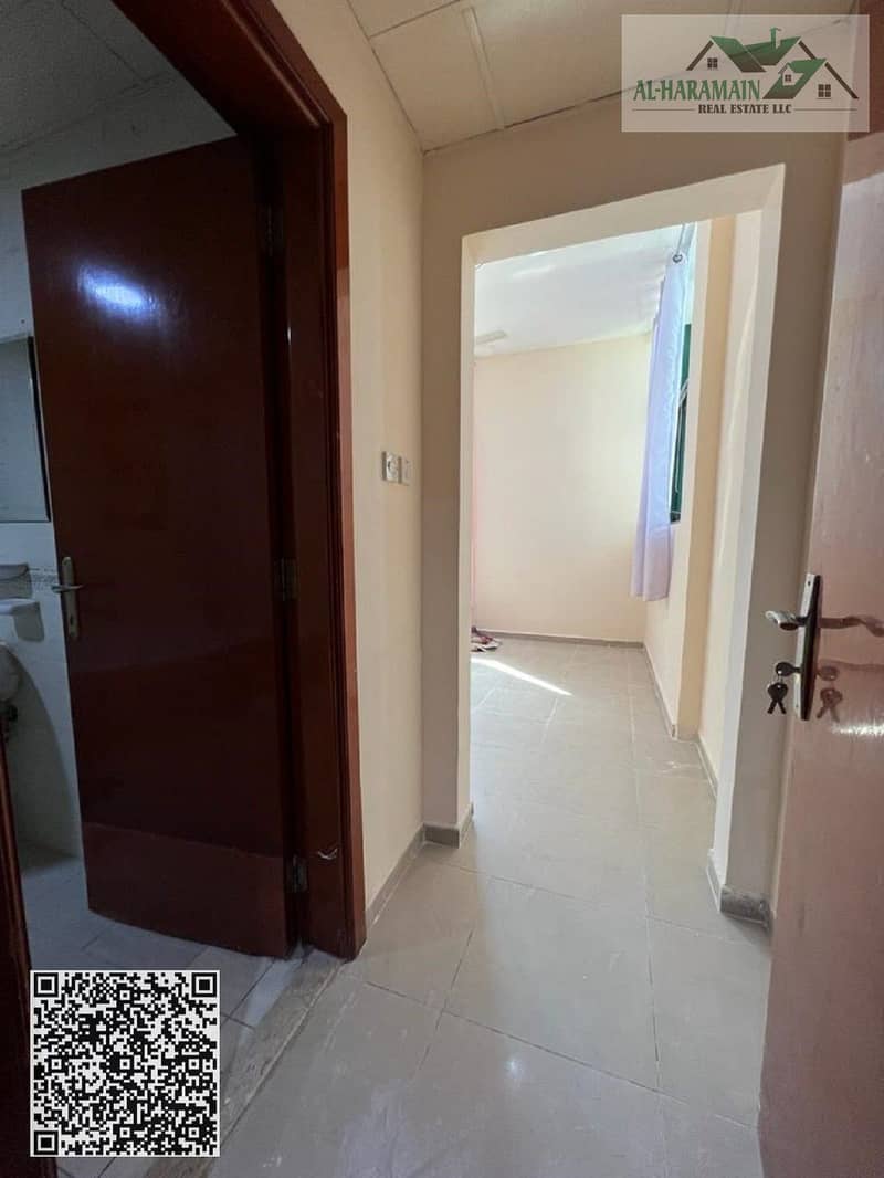 6 92a293ea-2057-4fd2-9ad7-b3f381fac9ee. jpg