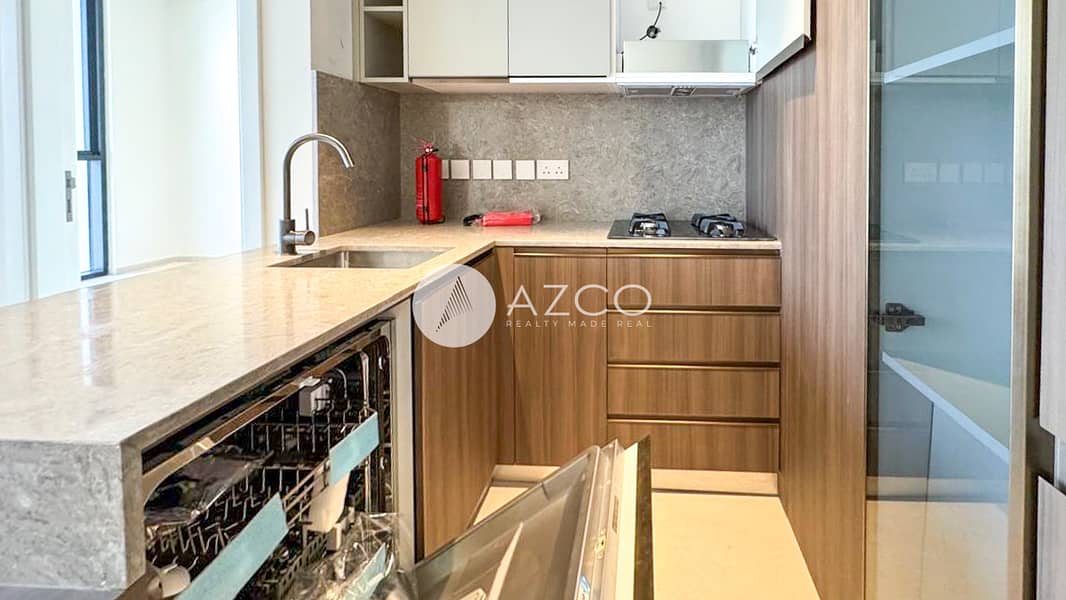 3 AZCO REAL ESTATE-12. jpg