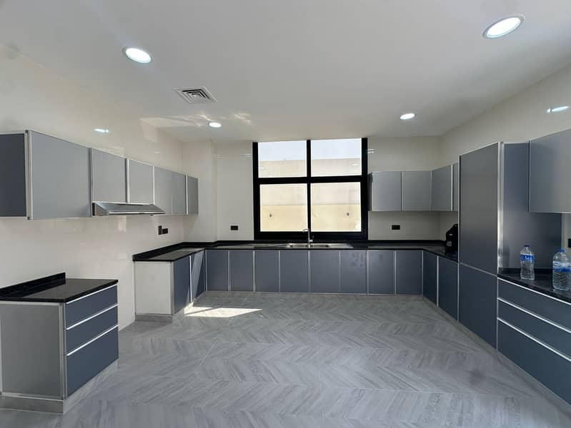 3 Brand_New-Modern-Prime_Location-20. jpg