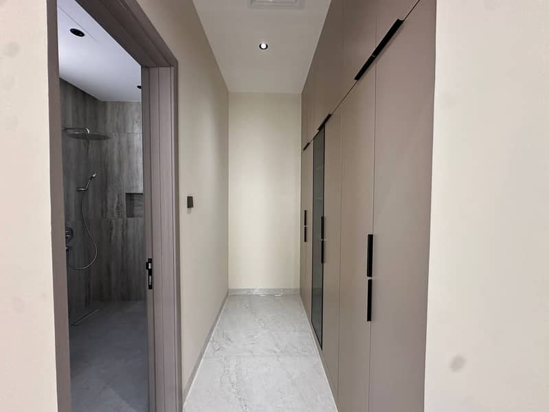 8 Brand_New-Modern-Prime_Location-6. jpg