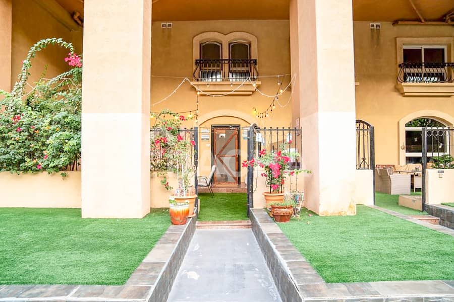 Vacant | Townhouse Type | Prime Location