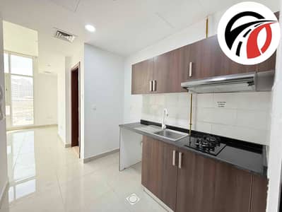 Studio for Rent in International City, Dubai - IMG_8457. jpg