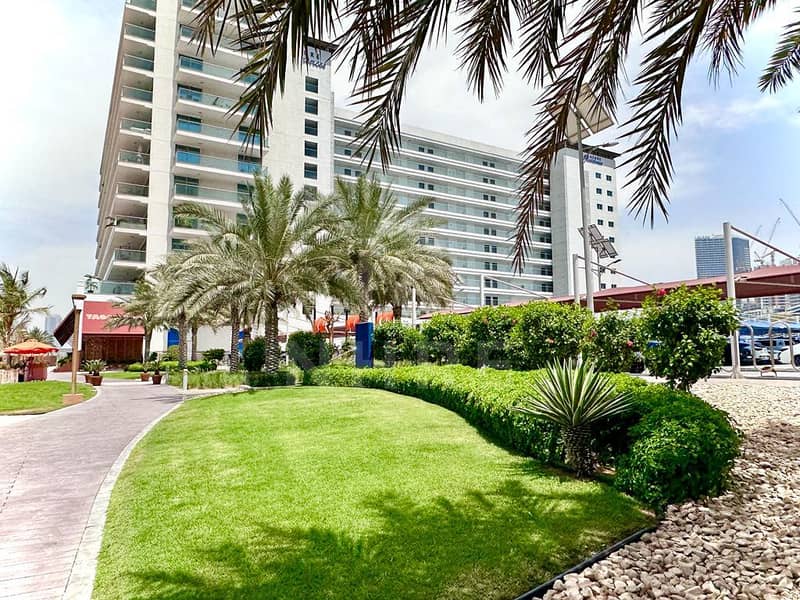 Sea View | Fully Furnished | Vacant/Ready to Move