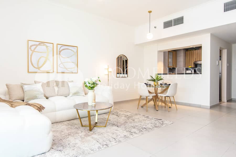 3 2 Living Room to kitchen. jpg