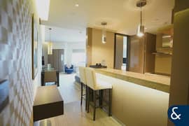 Luxurious Studio | Vacant | Furnished
