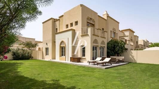 Contemporary Style | Renovated Home | Springs 8 Contemporary Style | Renovated Home | Springs 8