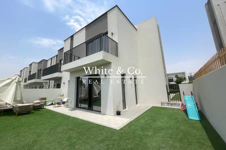 4 Bedroom Townhouse for Rent in Dubai South, Dubai - Modern Style | Single Row | Desert View