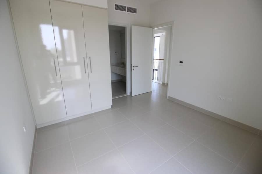 Вилла в Дубай Хиллс Истейт,Мапл,Мейпл 2, 4 cпальни, 299999 AED - 12087186 Вилла в Дубай Хиллс Истейт,Мапл,Мейпл 2, 4 cпальни, 299999 AED - 12087186