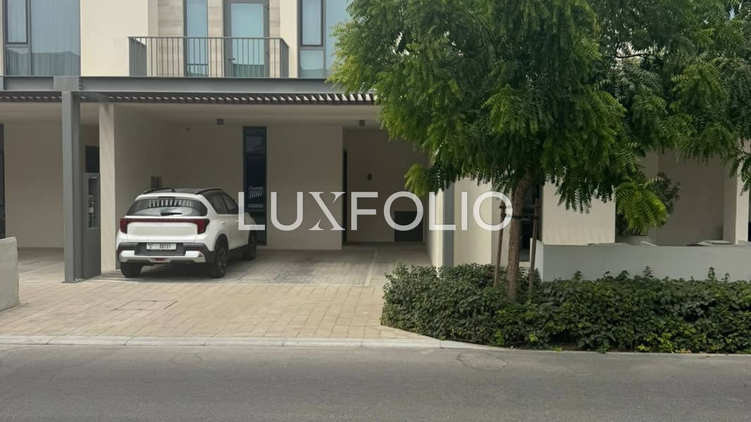 3 bed + maids | On Pool | Large Plot