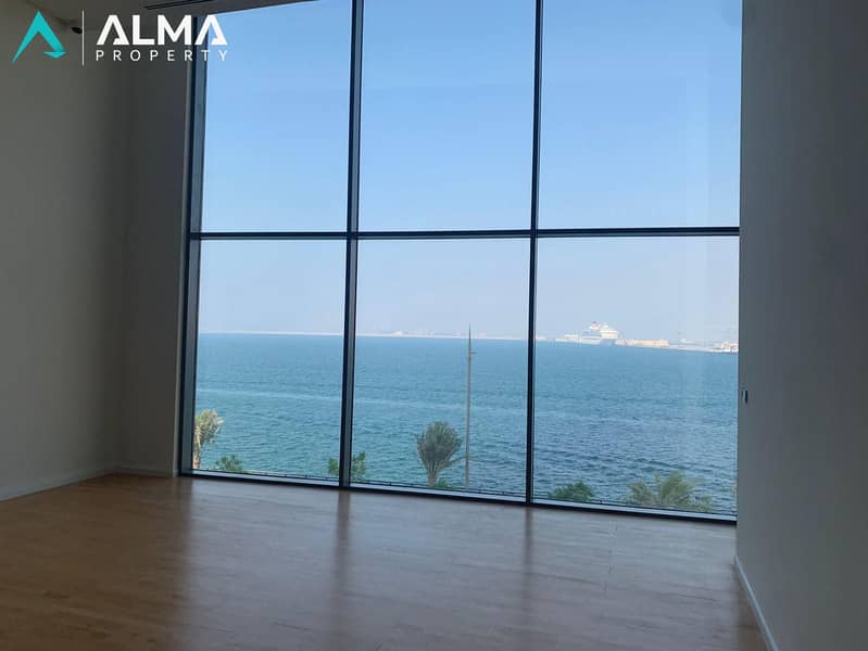 Mesmerizing Sea View | Fully Furnished | Vacant