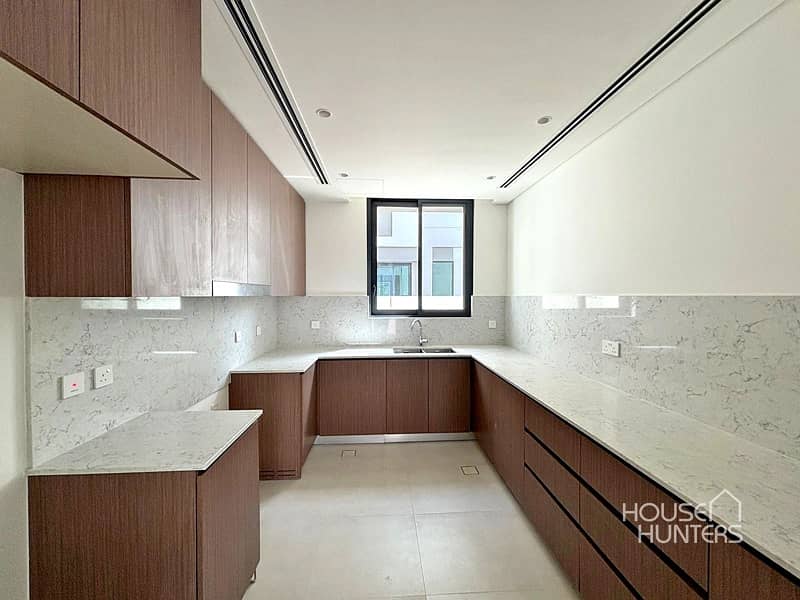 位于阿拉伯牧场3号,卡亚小区,卡亚1号小区 4 卧室的别墅 8200000 AED - 11950642 位于阿拉伯牧场3号,卡亚小区,卡亚1号小区 4 卧室的别墅 8200000 AED - 11950642