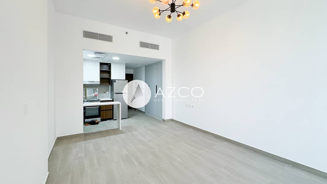 8 AZCO REALESTATE AM-6. jpg