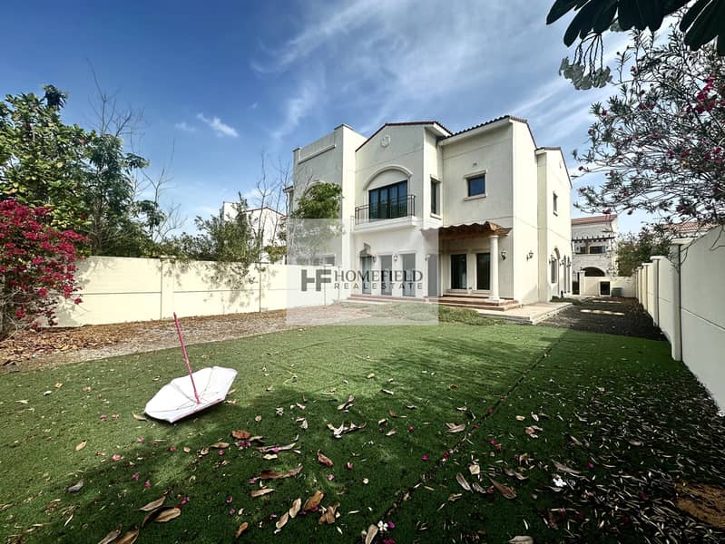 Exceptional- Stylish 3 BR Villa- Huge Garden Exceptional- Stylish 3 BR Villa- Huge Garden