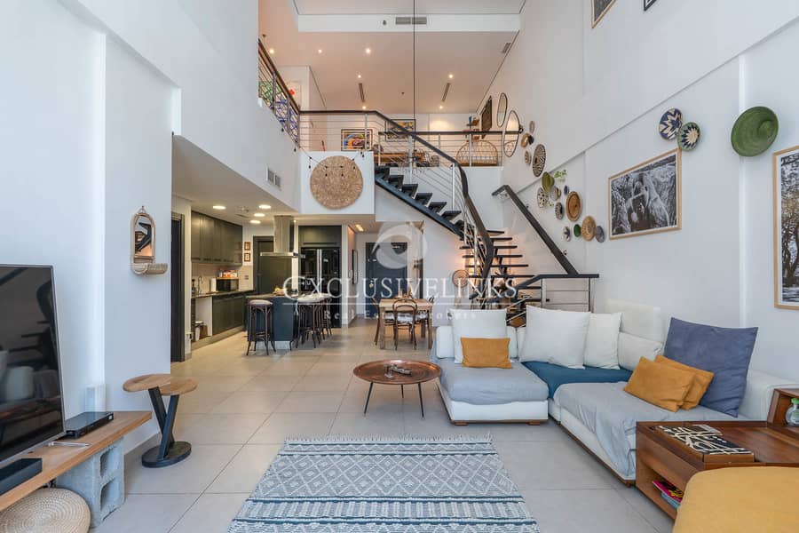 Exclusive | Duplex | Pool View | VOT