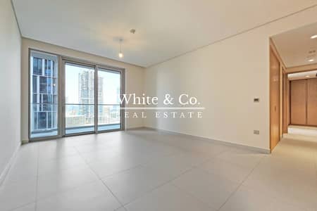 2 Bedroom Flat for Sale in Downtown Dubai, Dubai - CORNER UNIT | VACANT NOW | KEYS WITH ME