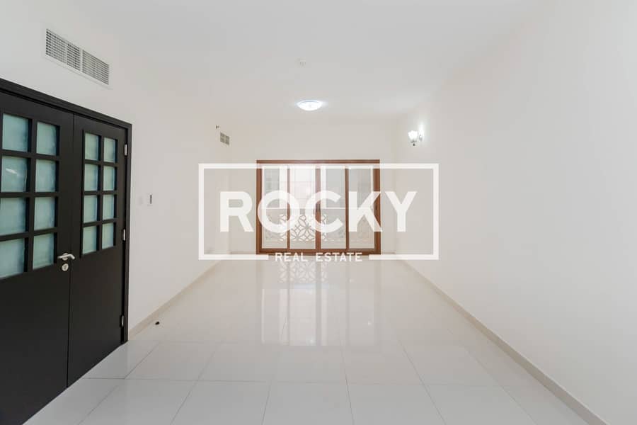 Rocky Real Estate - Al Barsha 1 - Al Manaf Building - Apartment (2 of 23). JPG