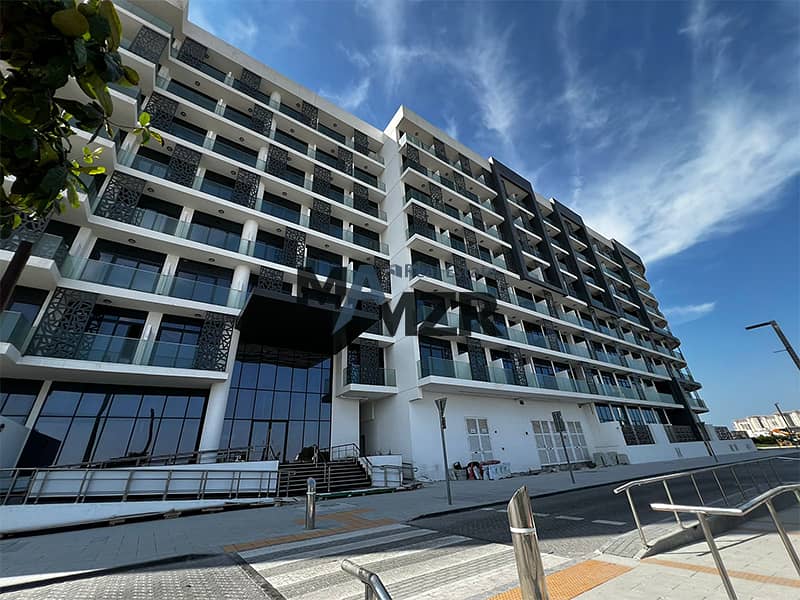 位于马斯达尔城，巨门商业区 3 卧室的联排别墅 2500000 AED - 12066557