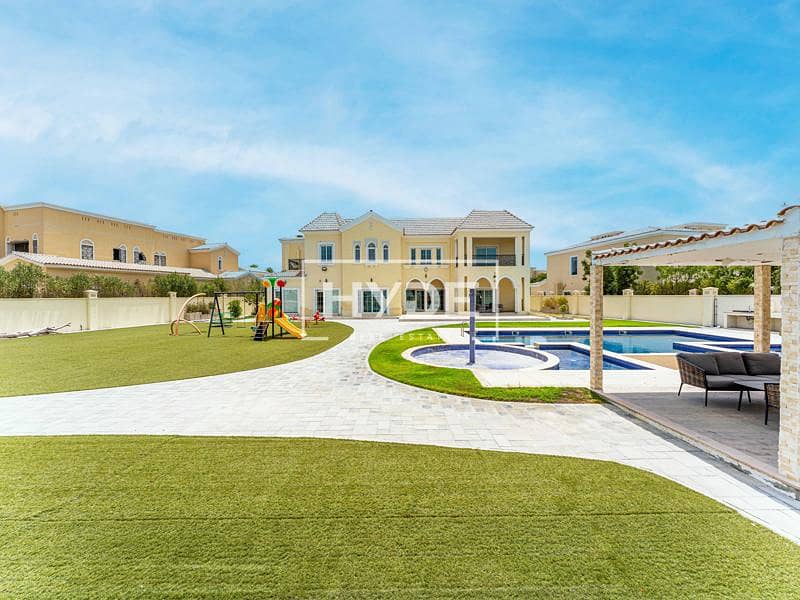 Upgraded | Extended | Unique | Large Plot