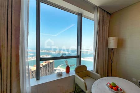 Studio for Sale in Palm Jumeirah, Dubai - High Floor | Breathtaking Views | Well Maintained