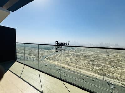2 Bedroom Flat for Rent in Jumeirah Village Circle (JVC), Dubai - Luxury 2-Bedroom | Marina View | Prime Location | Bloom Towers A