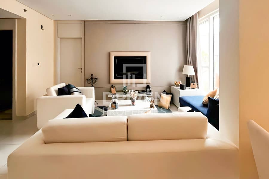 Stunning Apt | Fully Furnished | Prime Location