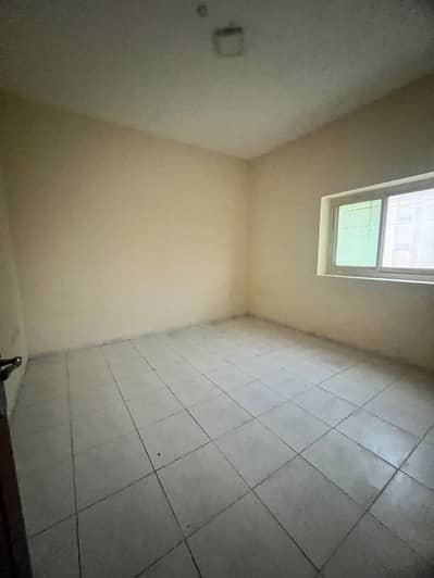 شقة 2 غرفة نوم للايجار في النباعة، الشارقة - 3e98b125-dc5f-4d68-90e3-7c502db9a3c0. jpg