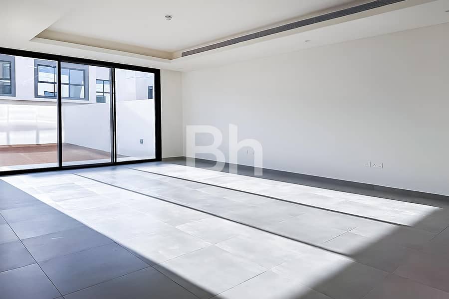 Now Ready | Type Y | Brand New First Tenant