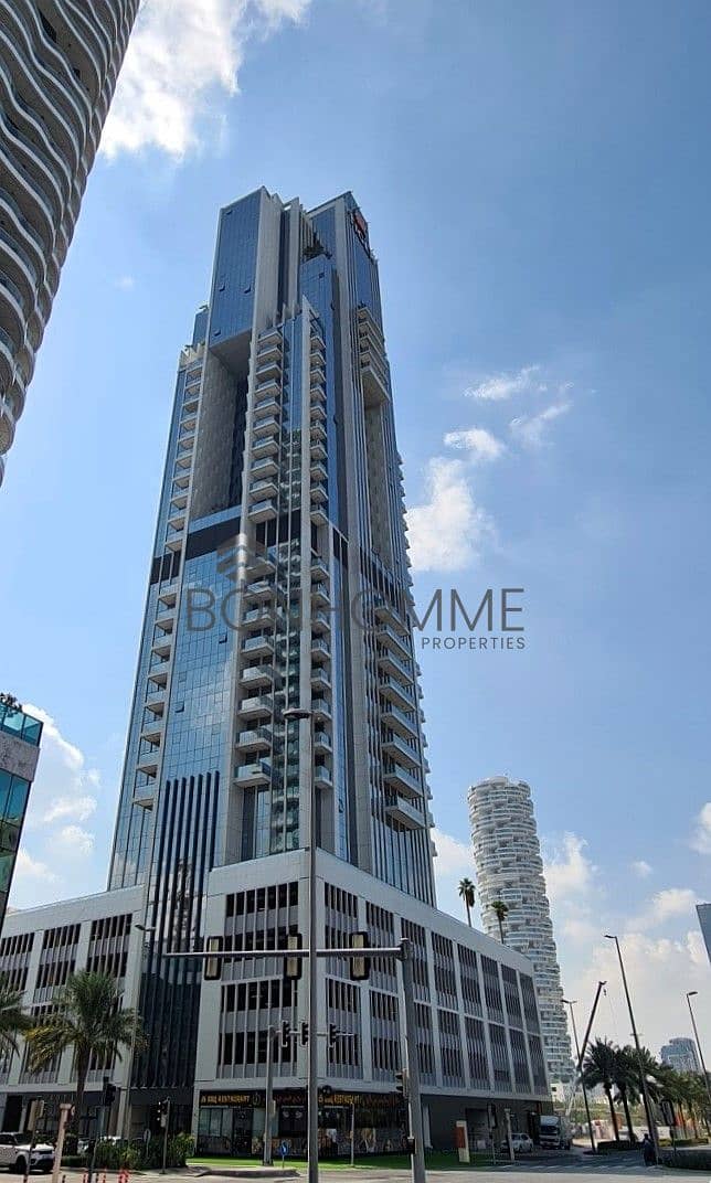 12 regina-tower_8gznP_xl. jpg