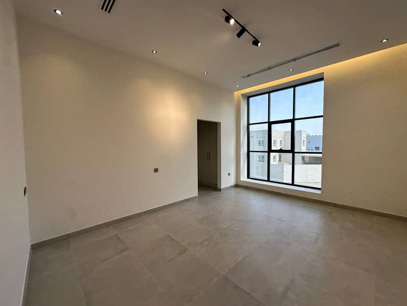 6 Brand_New-Modern_Villa-Maid_And_Driver_Room-6. jpg