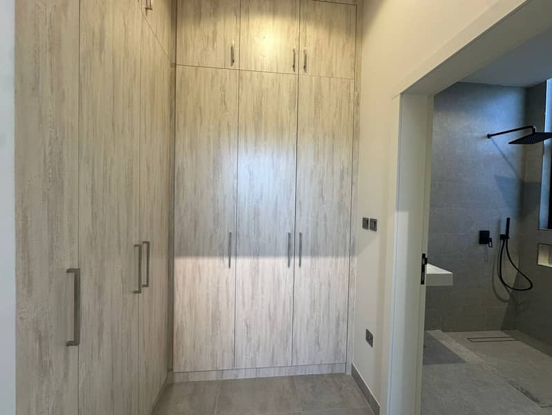 11 Brand_New-Modern_Villa-Maid_And_Driver_Room-2. jpg