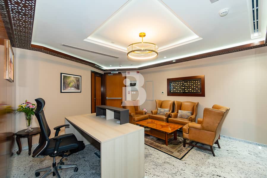 位于商业湾，欧贝罗伊酒店，奥伯罗伊中心 的写字楼 949000 AED - 12090035